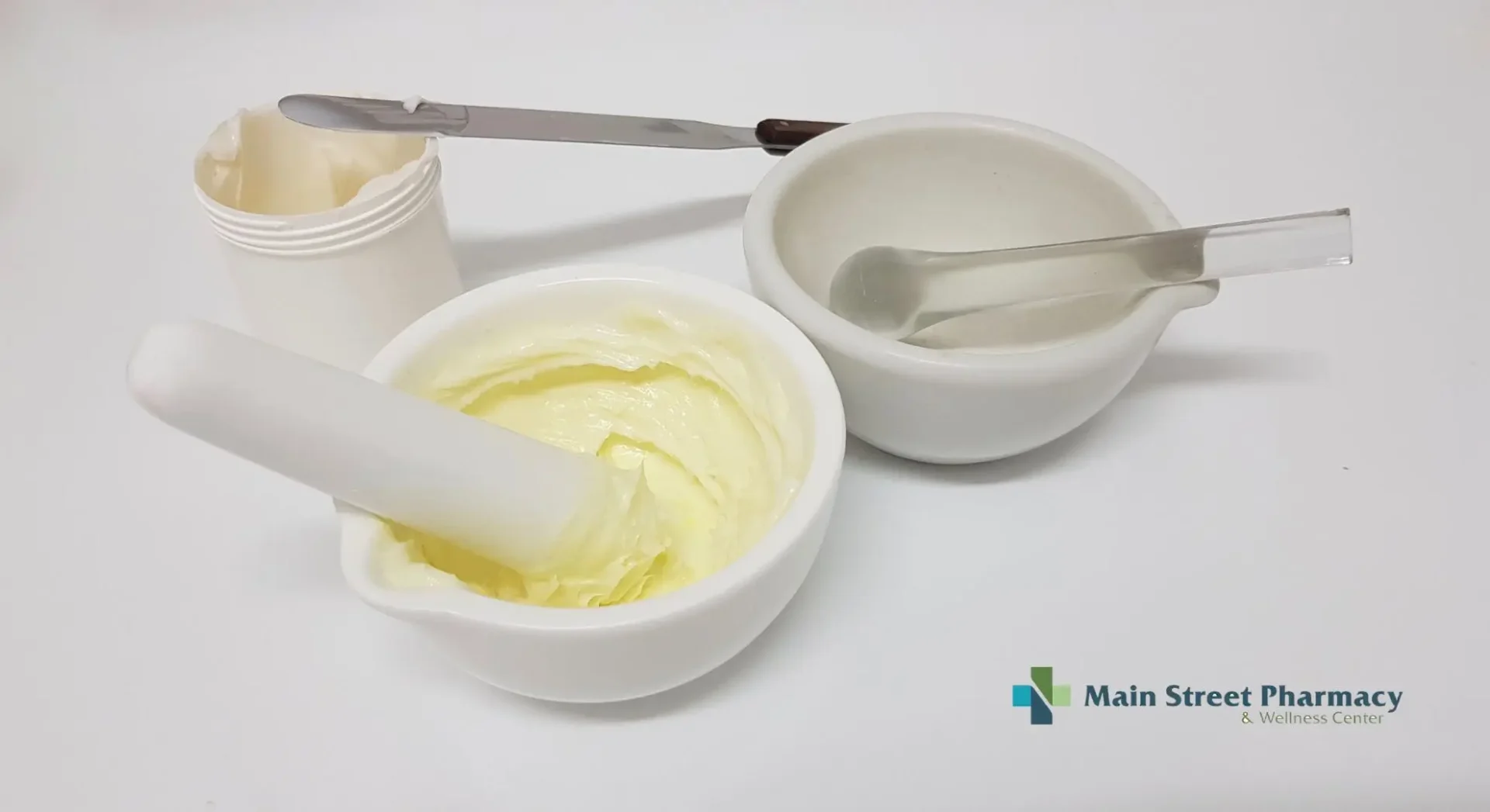 Compounding meds to make into a cream